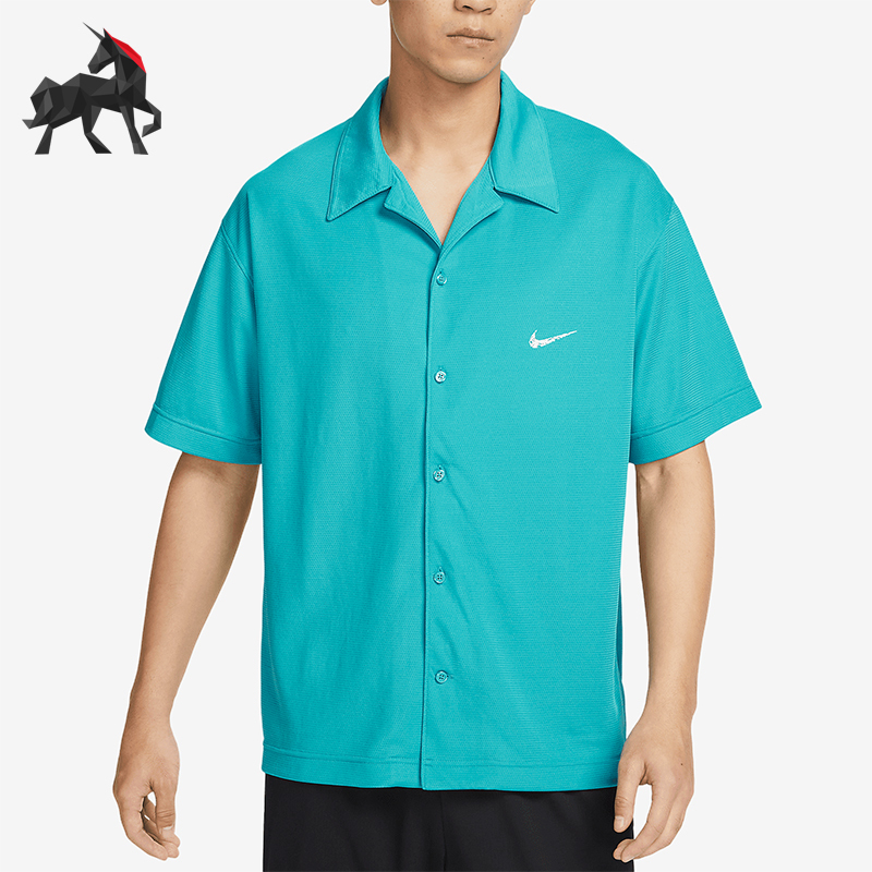 Nike/Nike Genuine New Men's Simple and Stylish Single-Breasted Short-Sleeved Shirt Fb6985-367 Nike/Nike Genuine New Men's Simple and Stylish Single-Breasted Short-Sleeved Shirt Fb6985-367