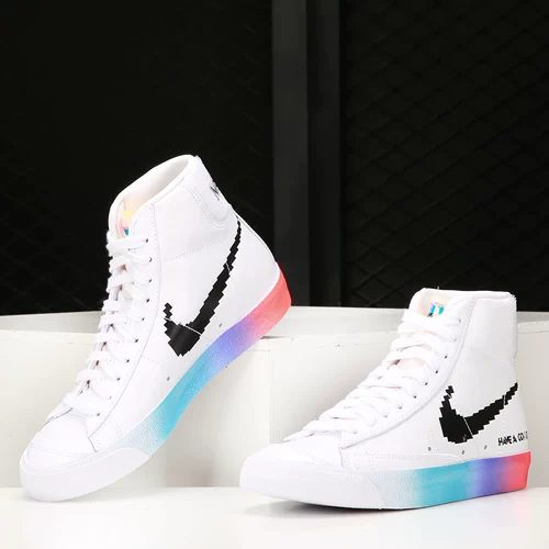 Nike/耐克 Официальный подлинный пиджак середина 77 года мужская и женская спортивная кассовая ботинка DC3281-101