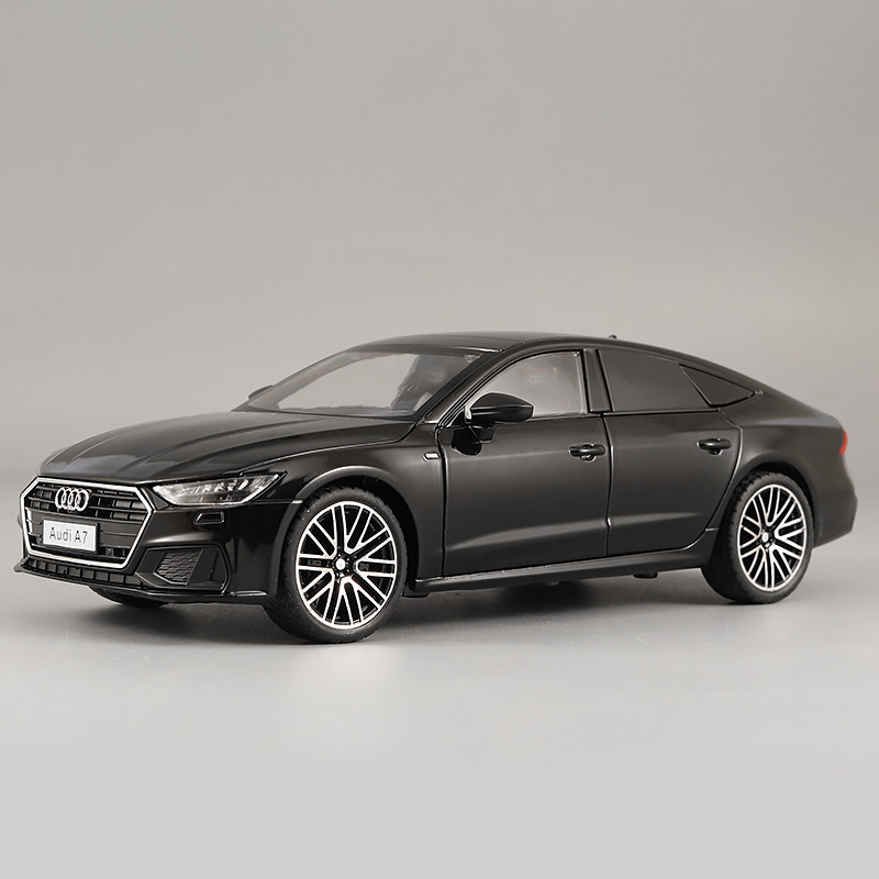 New 1:24 Audi A7 Alloy Car Model Interior Ornaments Door Opening Steering Linkage Boy Toy Car Gift