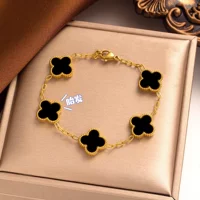 Четыре -лифвые травяные браслеты можно использовать в качестве волос плода или грудного молока