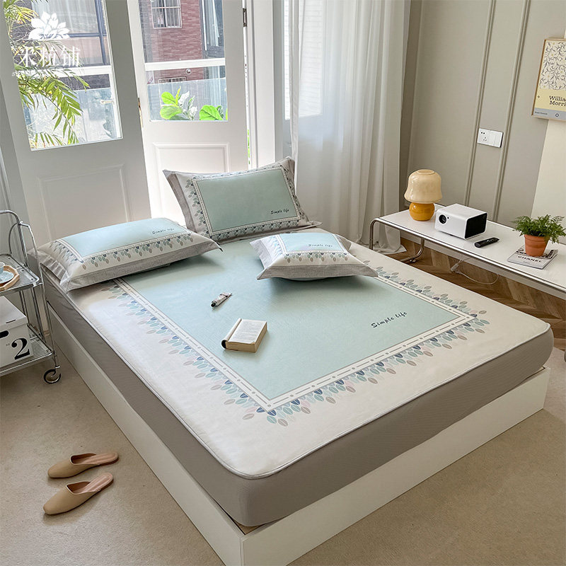 Summer brief Folding Ice Silk Mat Cold Mat Three Sets Cool Sensual Washable New Air Conditioning Soft-mat Biathlon 1 8m