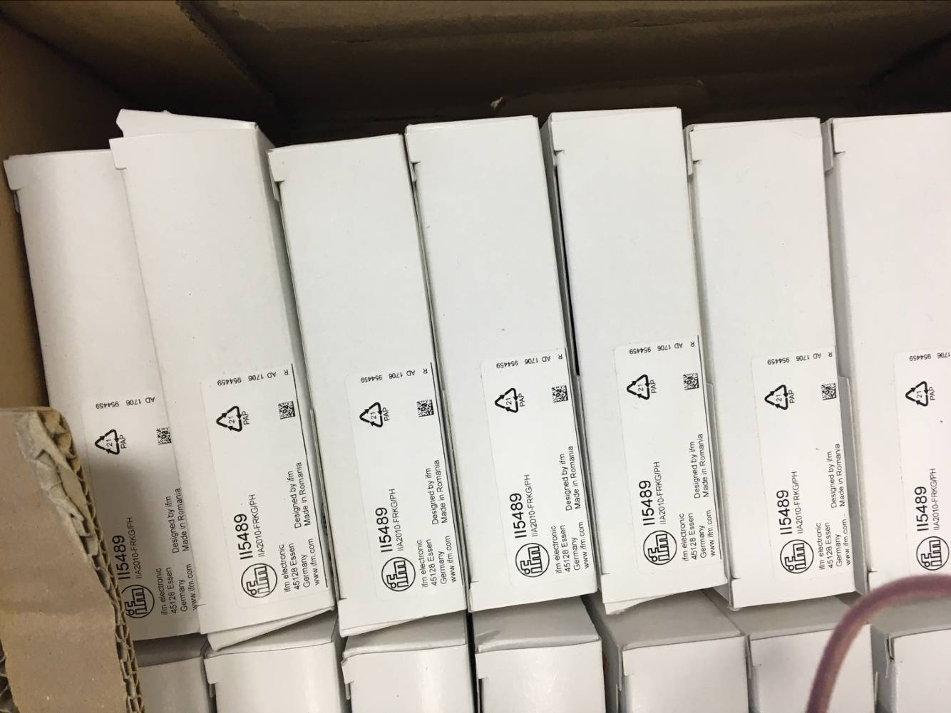 New IFM Ifumen Inductive Proximity Switch IB0004 IB0011 IB0012 Warranty for 5 Years