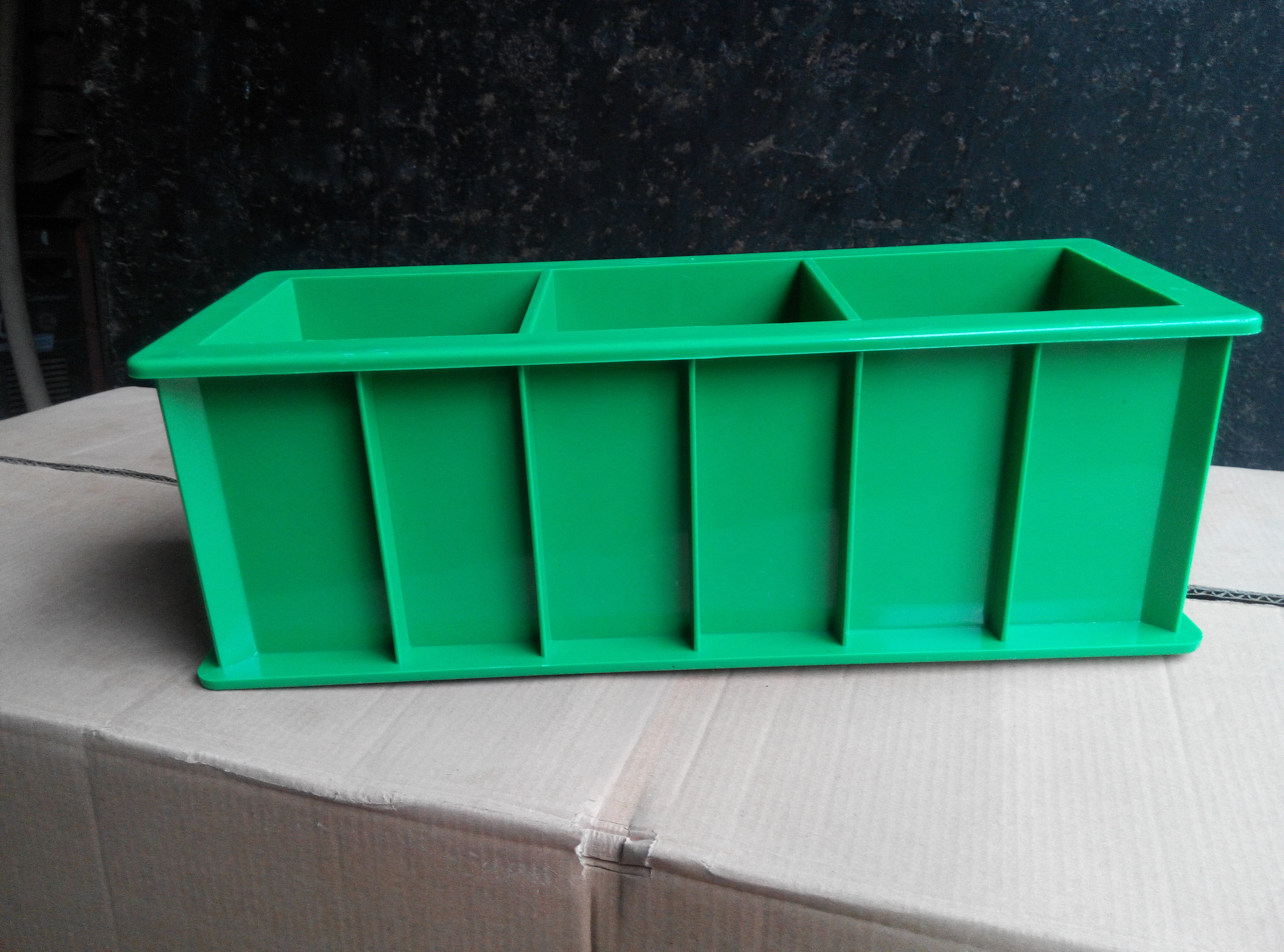 70 7 triple plastic mortar trial mold cast iron trial mold 100 square triple trial mold concrete building trial mold#