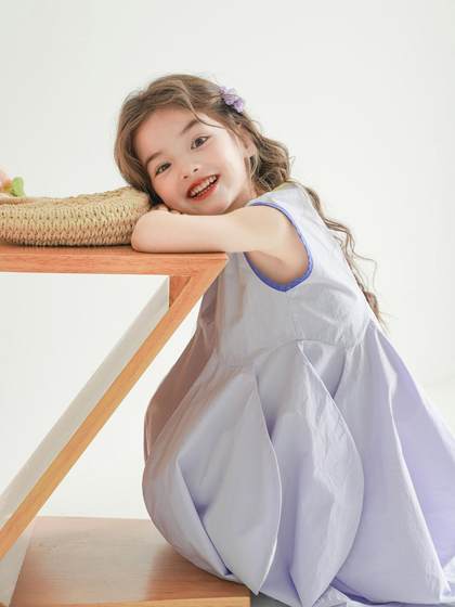 女宝纯棉单层连衣裙女童夏装2025新款潮时尚洋气显白气质无袖裙子