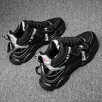 Daddy Shoes Male 2021 Новый INS MARENDY WERNEMATILE HIGH увеличение 10 см. Мужчины с низким и черным и белым весенним пирогом молодежь