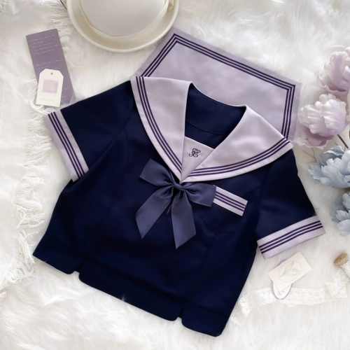 Летние и ветровые звонки копченые и цветущие вишни, фиолетовый воротник Три оригинальных однородных японских моряков с короткими рукавами с длинными рукавами с длинными рукавами