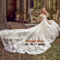 2021 new word shoulder luxury court long tail large size lace bride high-end custom wedding dress