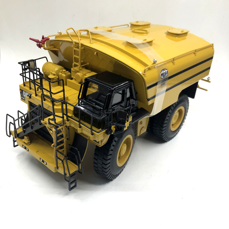 Extra Large Alloy Engineering Vehicle Model 1/50 Carter Mega Mwt30 Large Mining Sprinkler Truck