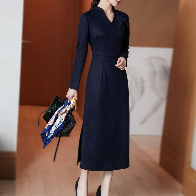 Woolen dress for women spring and autumn 2024 new temperament fashion slim slim mid-length blue over-the-knee bottoming skirt