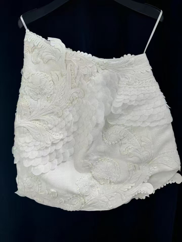 2025 Spring/Summer New Zim Heavy Industry Fish Scale Lace Hollow Short Skirt for Women