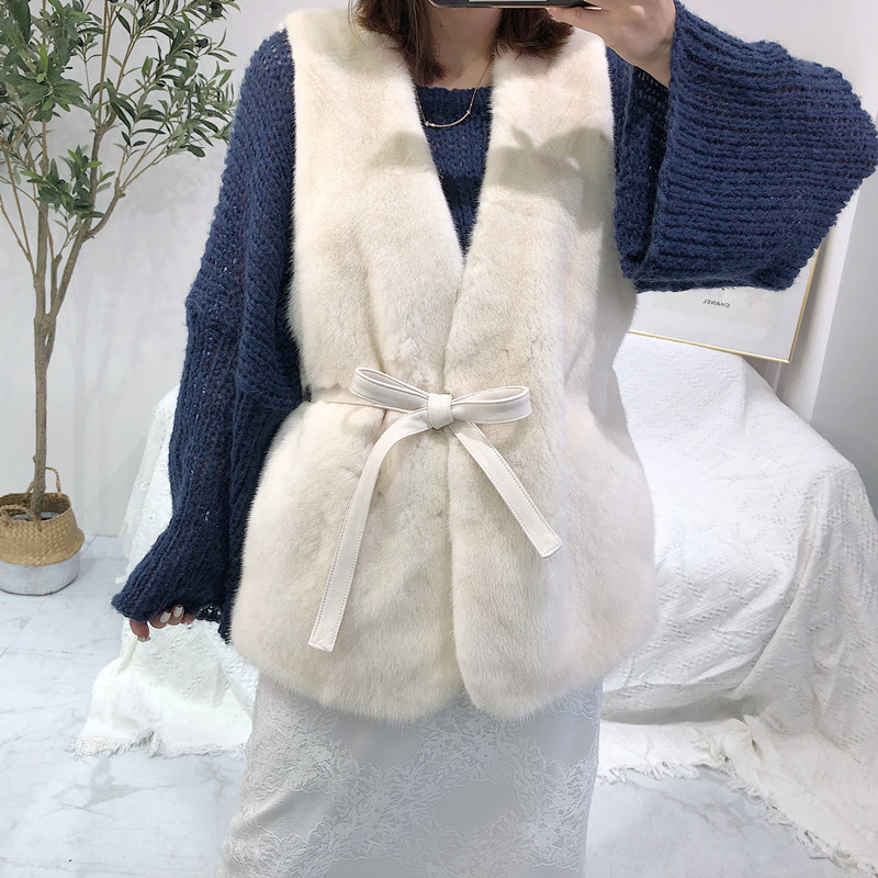 Special clearance 2021 autumn and winter new imported mink hair vest vest sheepskin belt whole mink fur short