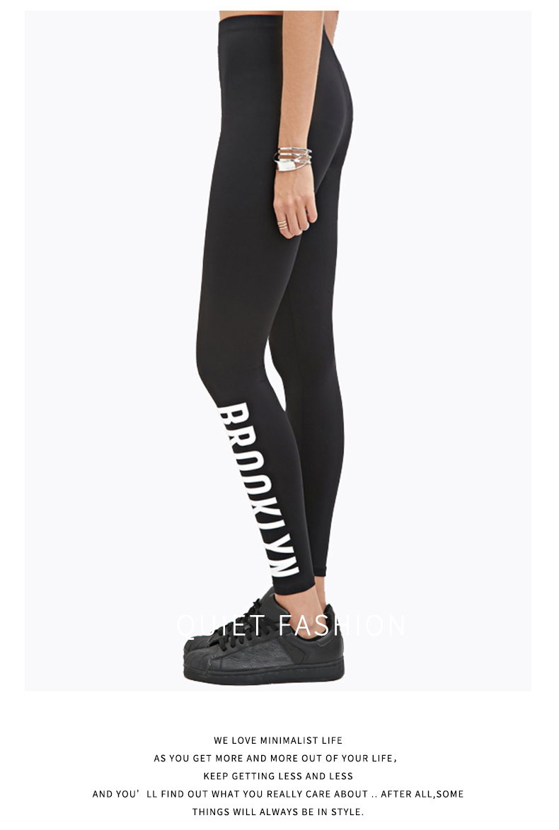Haoduoyi Châu Âu và Hoa Kỳ quần legging màu đen mặc quần thể thao nữ in chữ bút chì quần dài chín quần - Quần tây thường quần ngố nữ cao cấp