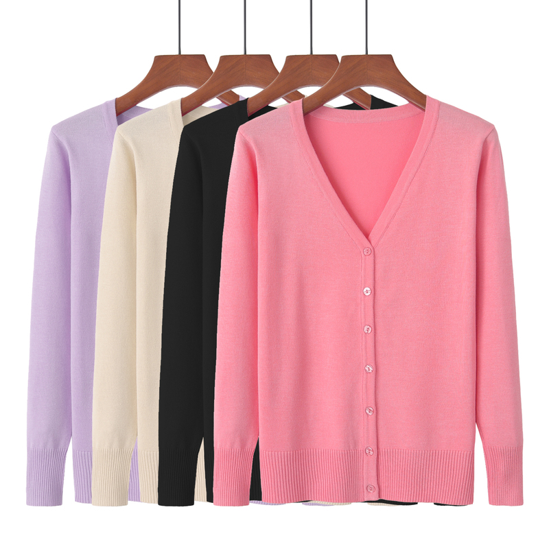 Early Spring and Autumn Lightweight Knitwear 2026 Middle-Aged and Elderly Women's Popular Sweater Cardigan Loose Coat