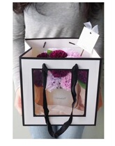 Heart Yo-yo Red INS Wind Kraft Paper Bag Transparent Shop Window Frame Square Handbag Accompanied By Hand Salute Bouquet Gift Bag