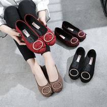 Old Beijing cloth shoes womens spring and autumn new soft-soled flat-bottomed work Doudou single shoes black long-standing work shoes not tired feet