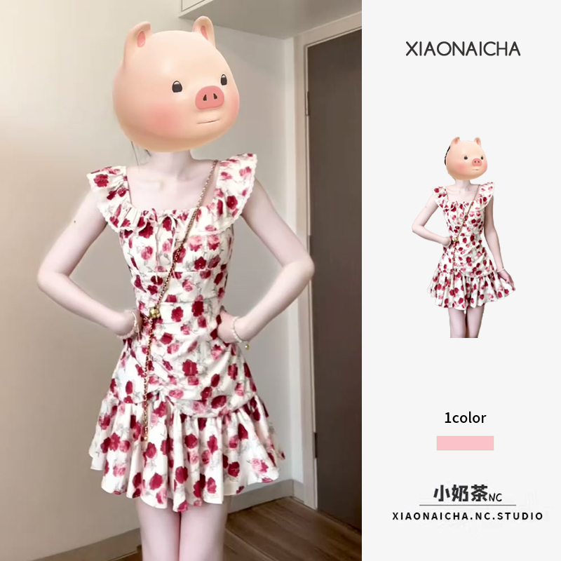 French Resort Style Red Short-Sleeved Floral Dress for Women, Summer Petite Waist-Cinching Slimming Beach Short Dress