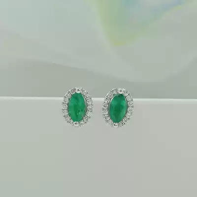 Junhuang jewelry 18k platinum horse-eye emerald earrings inlaid diamond sapphire earrings female small clear
