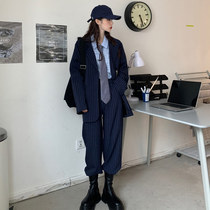 Can cool sweet set women autumn 2021 new plaid shirt vertical stripe trousers suit jacket three sets tide