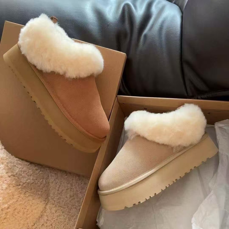 Pruggi2025 New Style Sheepskin and Fur Integrated Snow Boots for Women, Winter Thick-Soled Warm Tasler Short Boots