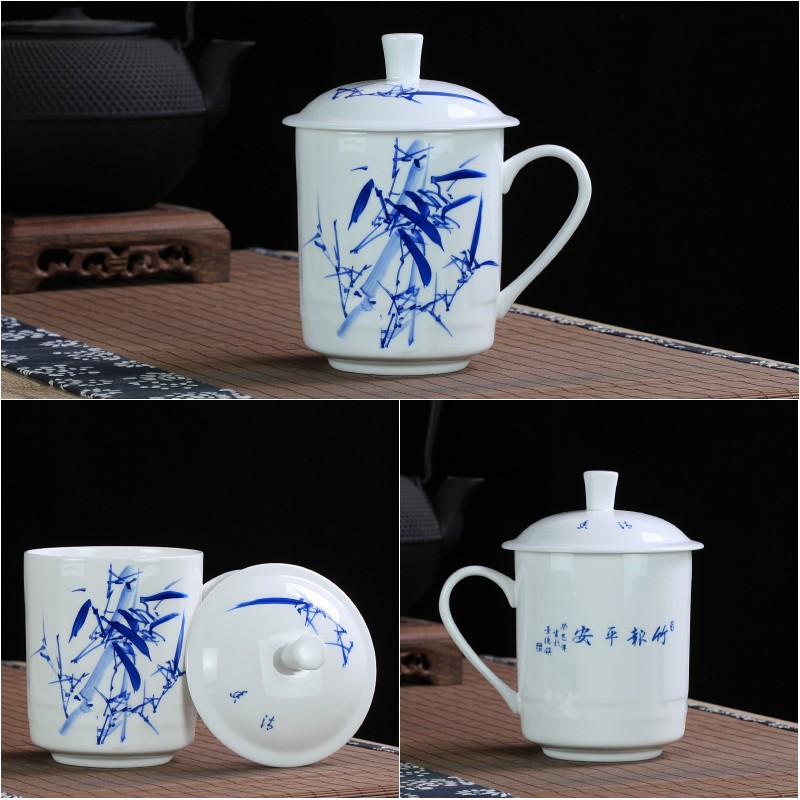 Jingdezhen ceramics cup with cover office meeting gift ipads China cup blue and white porcelain cup can be customized design and color
