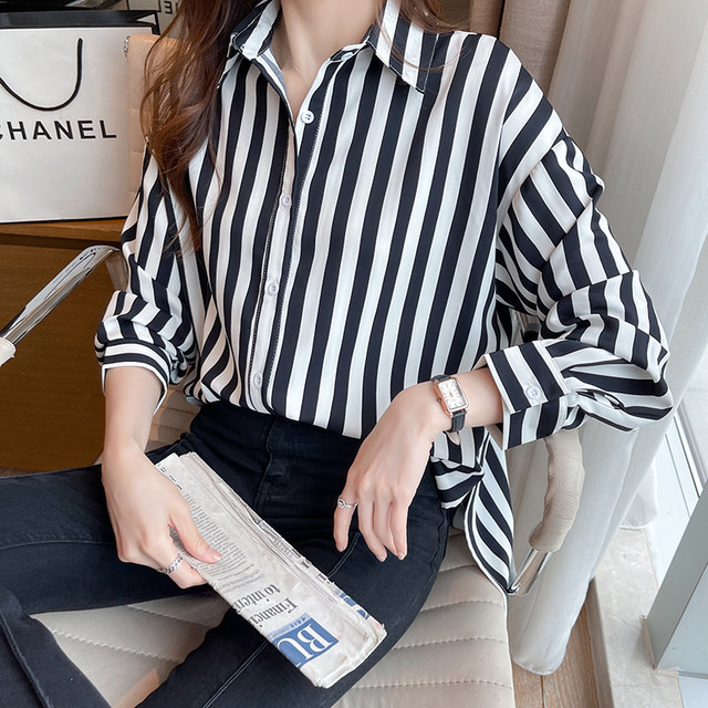 2022 spring new women's black and white striped chiffon shirt women's design sense niche shirt spring long-sleeved top