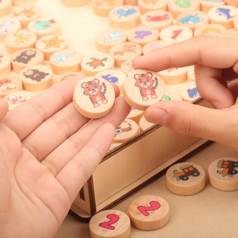 Children happy with fun, fun and fun to the touch table Memories Chess Puzzle Toy Pre-school Observation Force Special Training