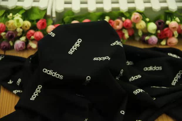 Cotton Lycra Dệt kim Cotton Áo thun mùa hè Phong trào Vải Đen Dưới bốn mặt Bounce Nửa giá - Vải vải tự làm vải thô cotton