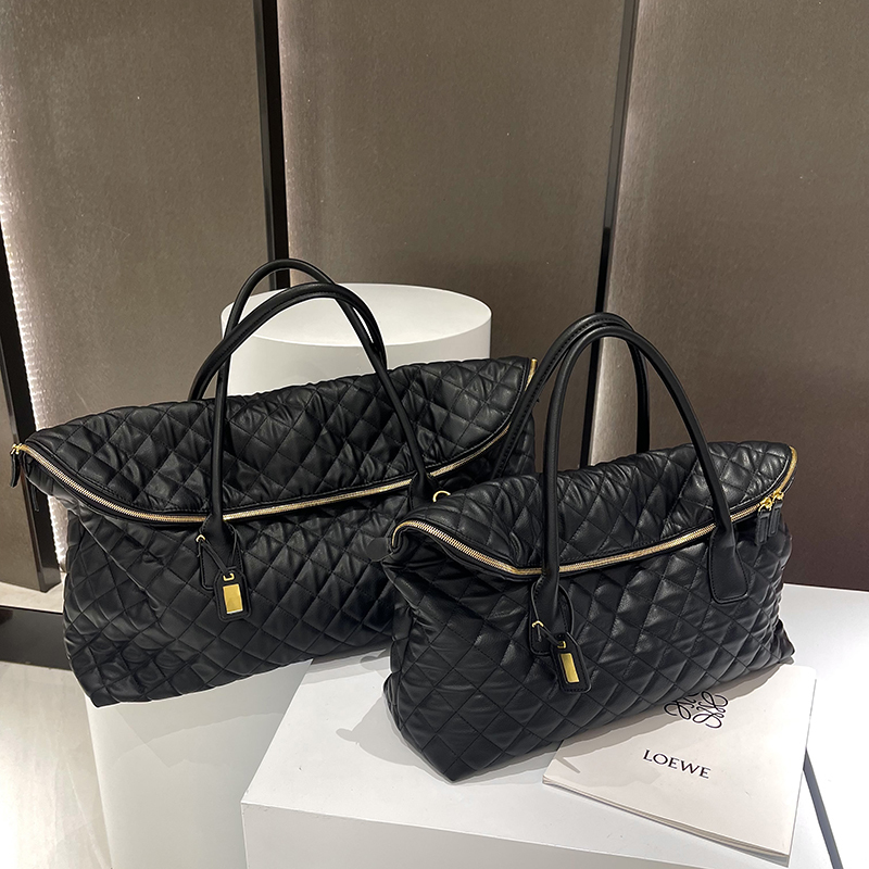 Lingge Travel Bag Large Capacity 2026 New Shoulder Bag Boarding Luggage Large Bag Short-Distance Lightweight Portable Gym Bag Lingge Travel Bag Large Capacity 2026 New Shoulder Bag Boarding Luggage Large Bag Short-Distance Lightweight Portable Gym Bag