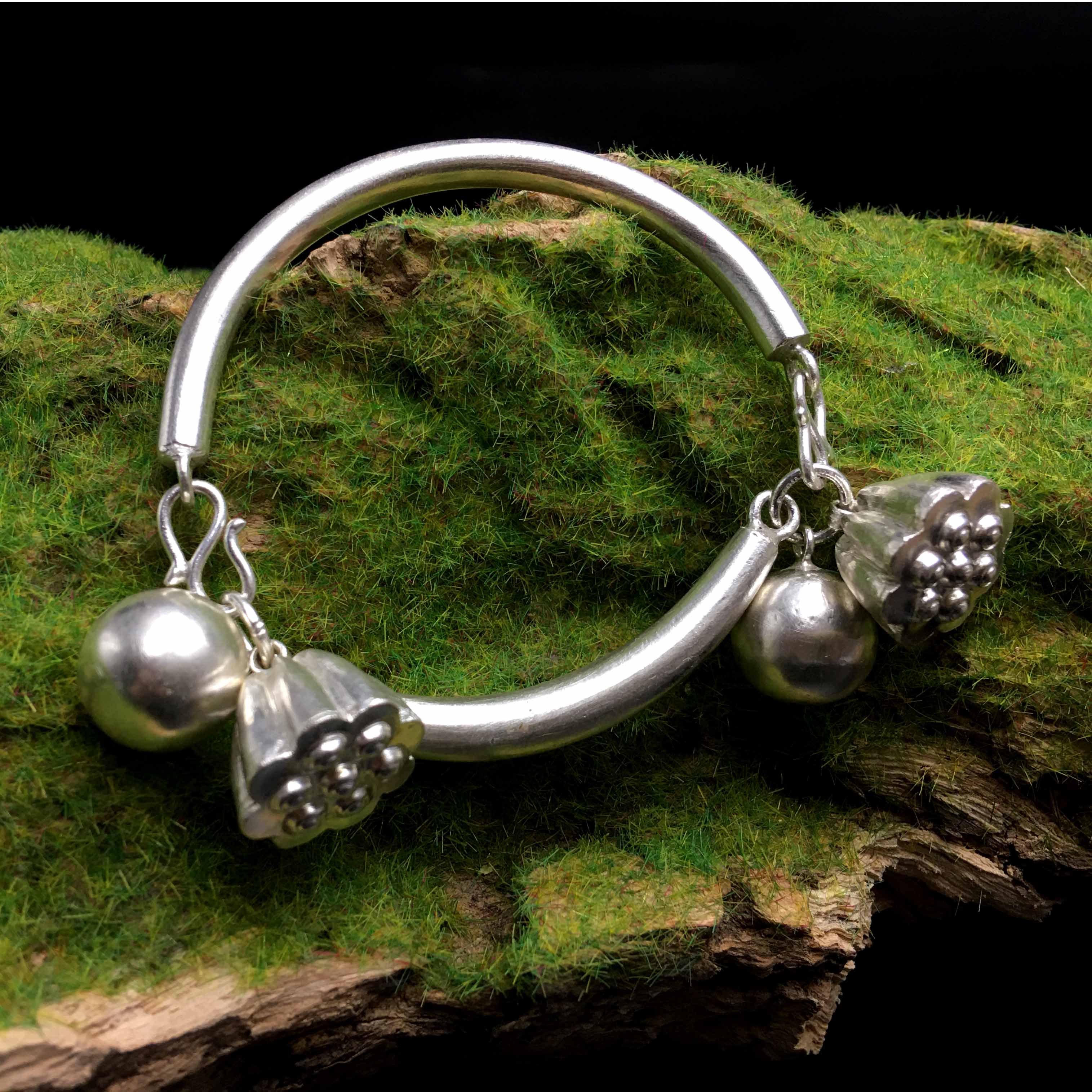 Original 999 Silver Hand Lotus Bells Featured Ancient Fair Bracelet Bracelet Ring
