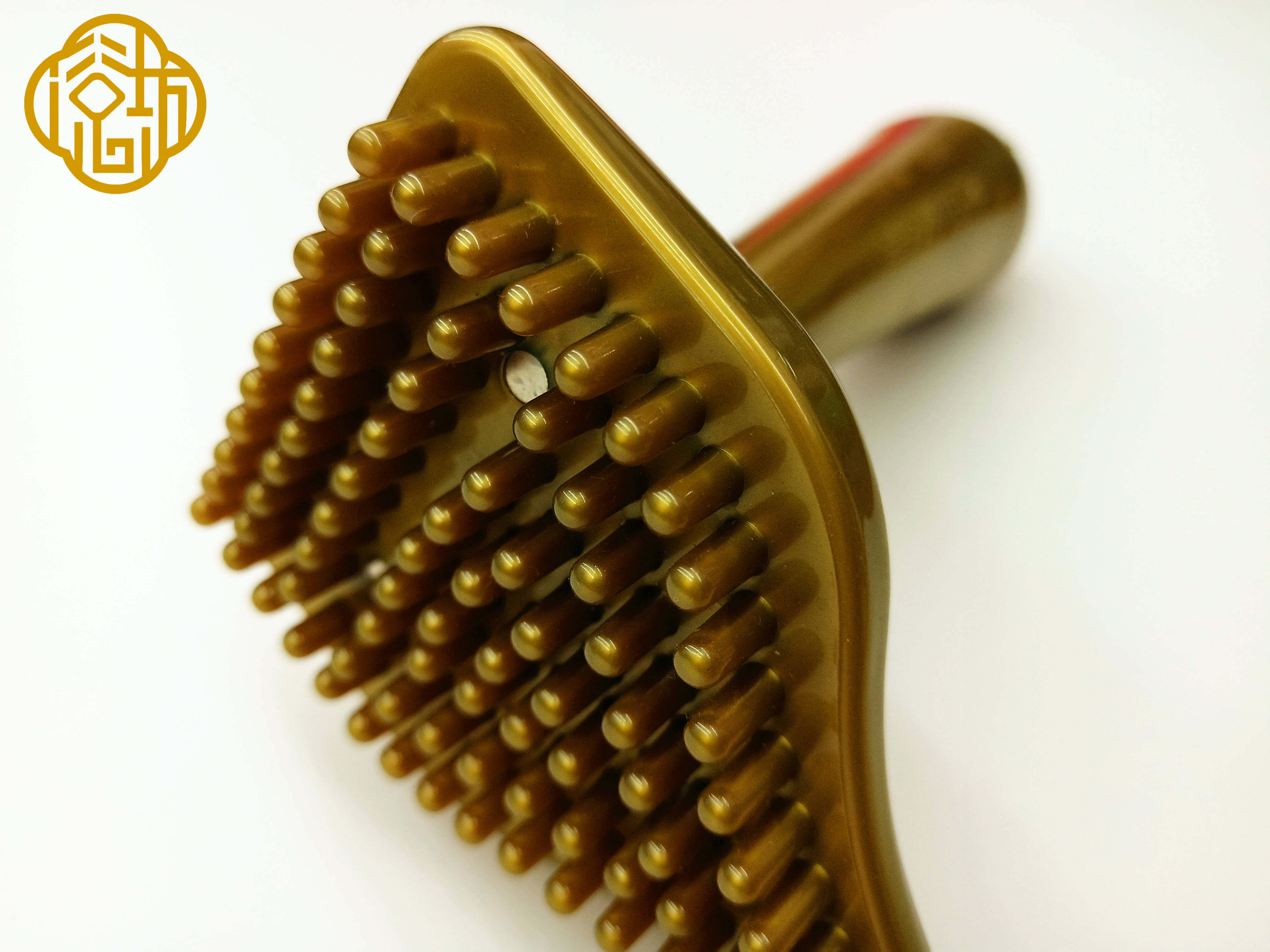 Breast beauty brush meridian brush capricorn brush tendon brush with handle triangle massage brush relax tendon brush