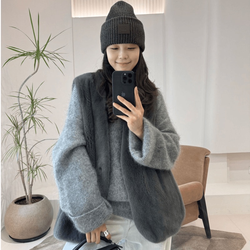 Imported Whole Mink Fur Vest, Young Mink Fur Coat, Women's Mid-Length Fur Jacket, Women's 2025 New Autumn and Winter Style