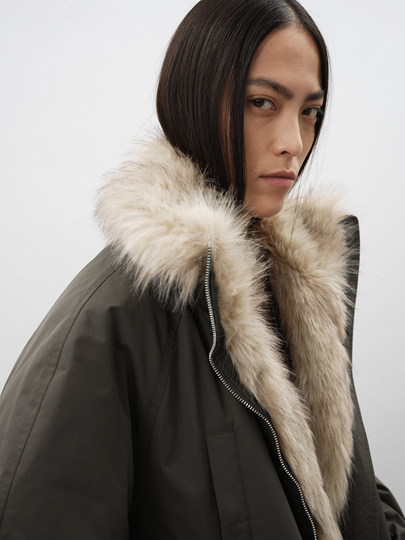 Randompiece24 New Product Eco-Friendly Fur Patchwork down Parka with Ruffled Hem Design