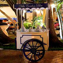 Spring Guangzhou Creative artists Coffee shop Bar Wooden Small Selling Car Booking to do the exhibition can promote the sale of goods vehicles