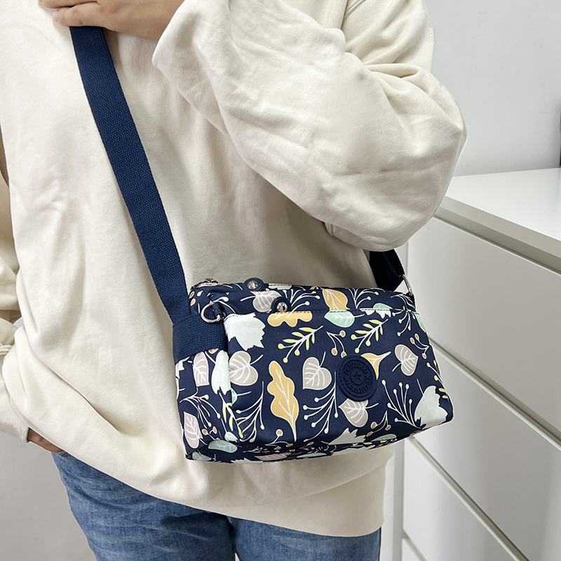 Bags for Women 2025 New Crossbody Bag Oxford Canvas Shoulder Bag Lightweight Middle-Aged and Elderly Mother's Bag Cloth Bag Small Bag