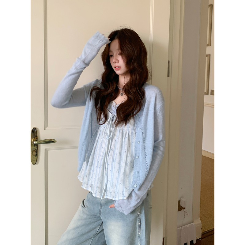 Even Yiwen【Icelandic Light Drunkenness】Korean-Style High-Intelligence Slim-Fit Knit Cardigan That Covers the Body, Looks Slimming, and Creates a Relaxed Feel, Spring Jacket