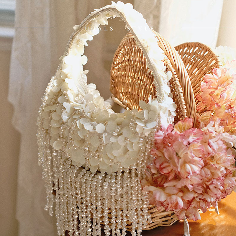 Ugals French-Style Socialite Hand-Woven Pearl Tassel Crescent Tote Bag, Elegant and Versatile Underarm Clutch Bag