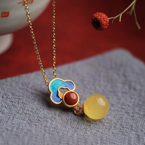Small silver cobbler pure silver ancient method gold honey wax amber enamel national tide jade pendant lock bone chain necklace with small crowdsourced light lavish