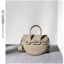 (British AJ AOIRJ) niche design semi-round tote bag bag leather commuter bag single shoulder diagonal cross bag temperament