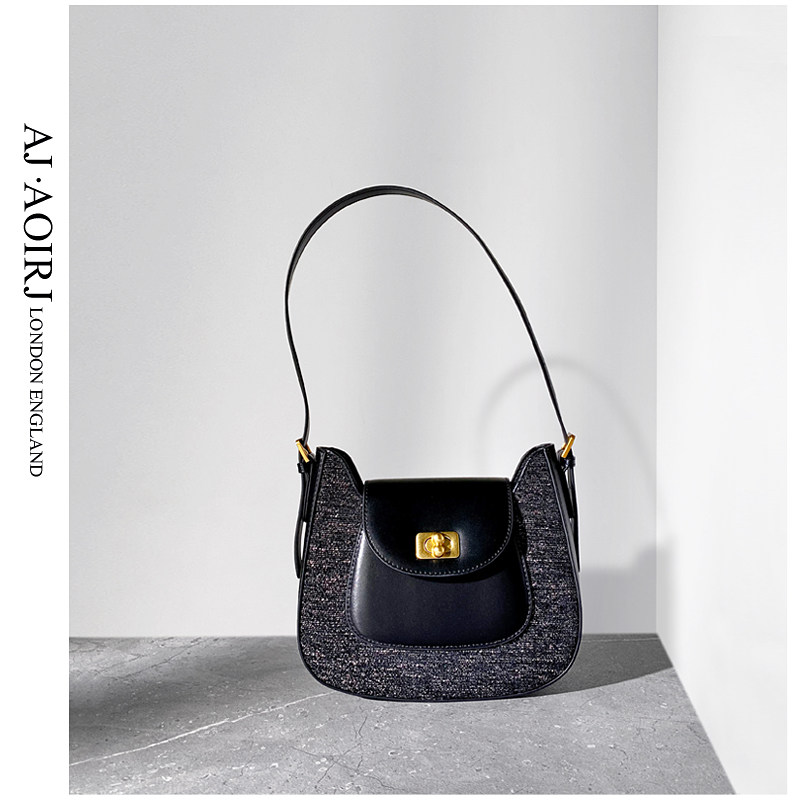 (UK AJ AOIRJ) Small crowdsourced High Sensation Wedding Bag of Coarse Flowers The Saddle Bag Women Satchel Bag single shoulder bag 