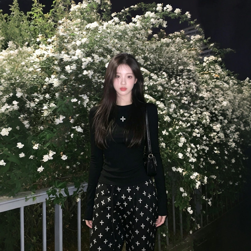 Wassup Sun Black Long-Sleeve T-Shirt for Women, Slim Fit, Cross Design, Base Layer for Early Autumn
