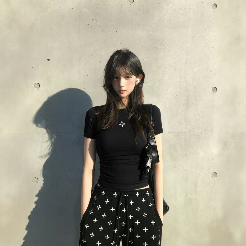 Wassup Sun American Retro Hot Girl Cross-Tight Short-Sleeve T-Shirt for Women, Summer Slimming Black Top Base Shirt