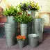 Bán chạy nhất cổ lớn cũ không thấm nước kim loại dài hoa xô sắt thùng hoa bình hoa cao kirl - Vase / Bồn hoa & Kệ Vase / Bồn hoa & Kệ