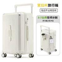 Молочный коктейль. Широкая тяга белого цвета удобна в использовании [подстаканник + боковой крючок]