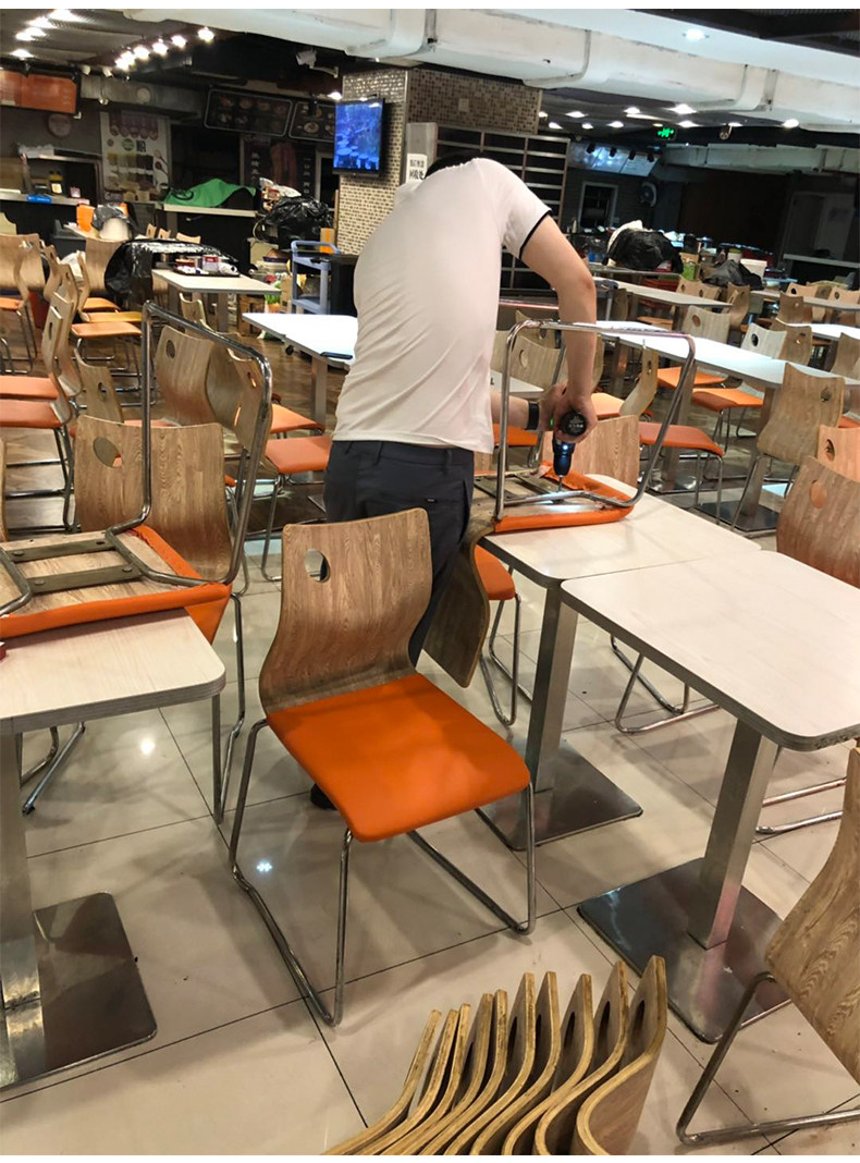 Обеденный стул 上海芬艺专业高端旧餐椅子沙发家具翻新换牛皮布塌陷海绵维修上门 80 factory