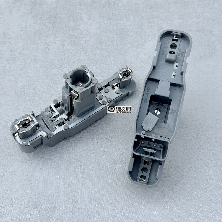 Suitable for 2010-13 Old Model Cc Rear Tail Light Circuit Board, Tail Light Lamp Holder Bracket, Bulb Holder