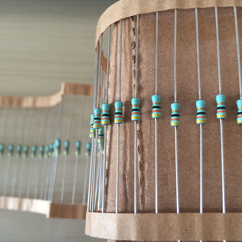 Resistance Philips metal film resistance 1 4W 43 Euro copper feet 5000PCS RMB790  boxes