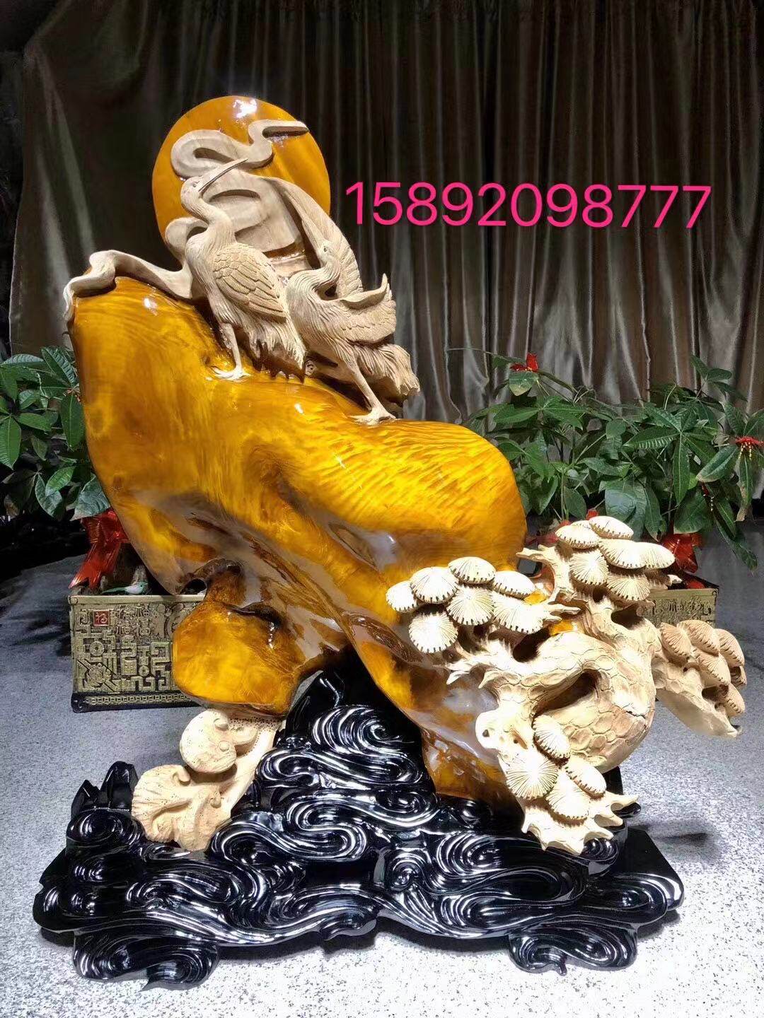 Golden nanmu carving ebony Guan Gong Wu God of Wealth Avalokitesvara gloomy wood pine crane Yannian decoration root carving Maitreya Buddha animal