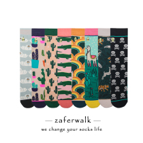  Vegetarian studio adventure series stockings Mens trendy brand overalls mid-tube socks womens creative play cool sports style stockings