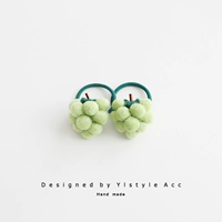 Зеленый виноград (цена 1 пара)