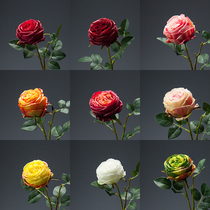 High-end dining table flower arrangement feel William rose simulation hand holding home wedding photography business living room ornaments